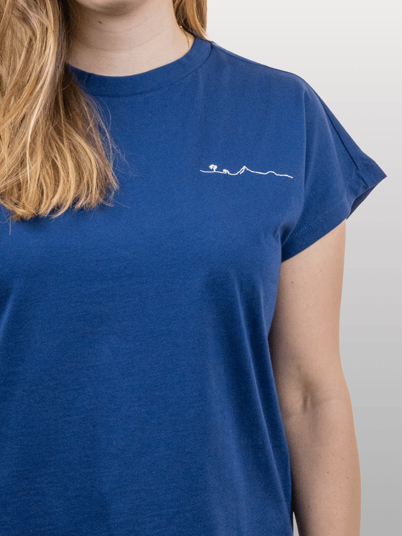 Women T-Shirt Short Sleeves Island Ocean Cavern